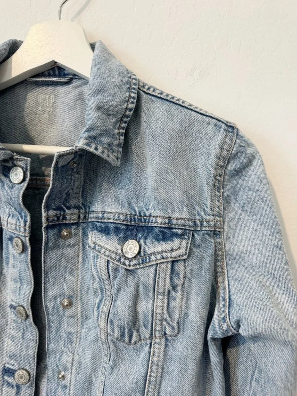 Gap Kids Icon Denim Jacket Size XXL Light Wash Jean Girl Western Classic Casual